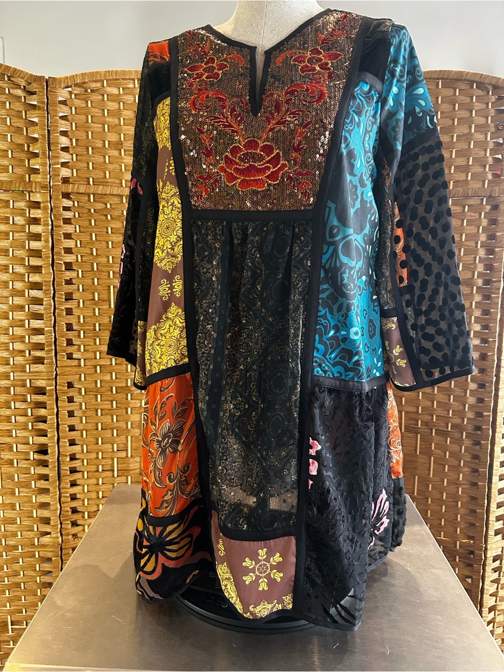 Soft Surroundings Mixed Media Patchwork Tunic MP Embroidered Sequin Velvet NWOT